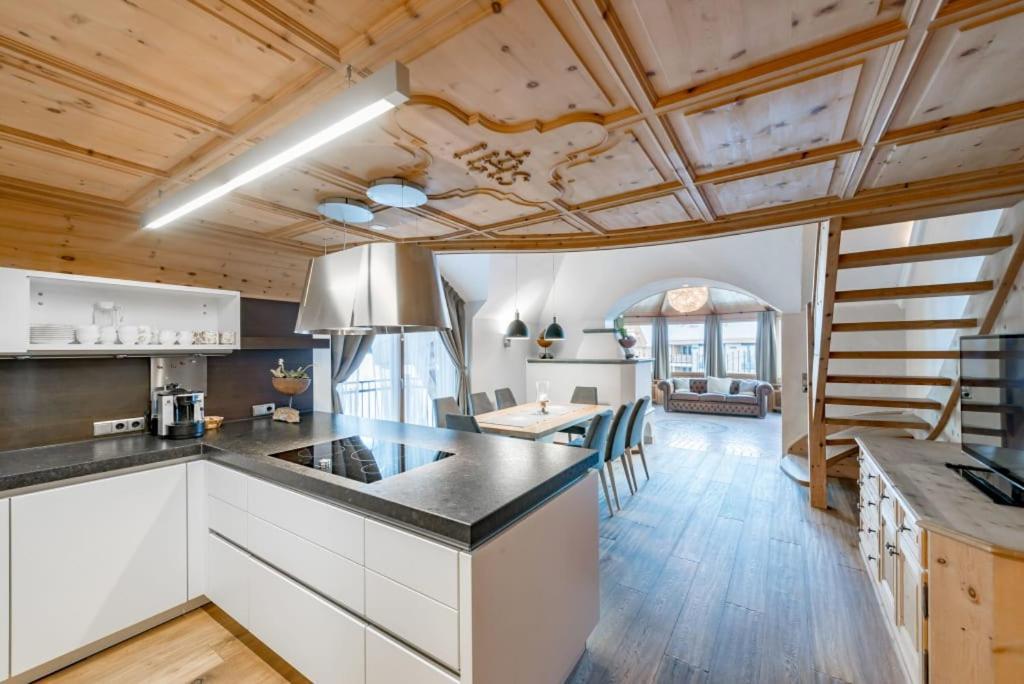 Sport- Und Genusshotel Silvretta Ischgl Ngoại thất bức ảnh